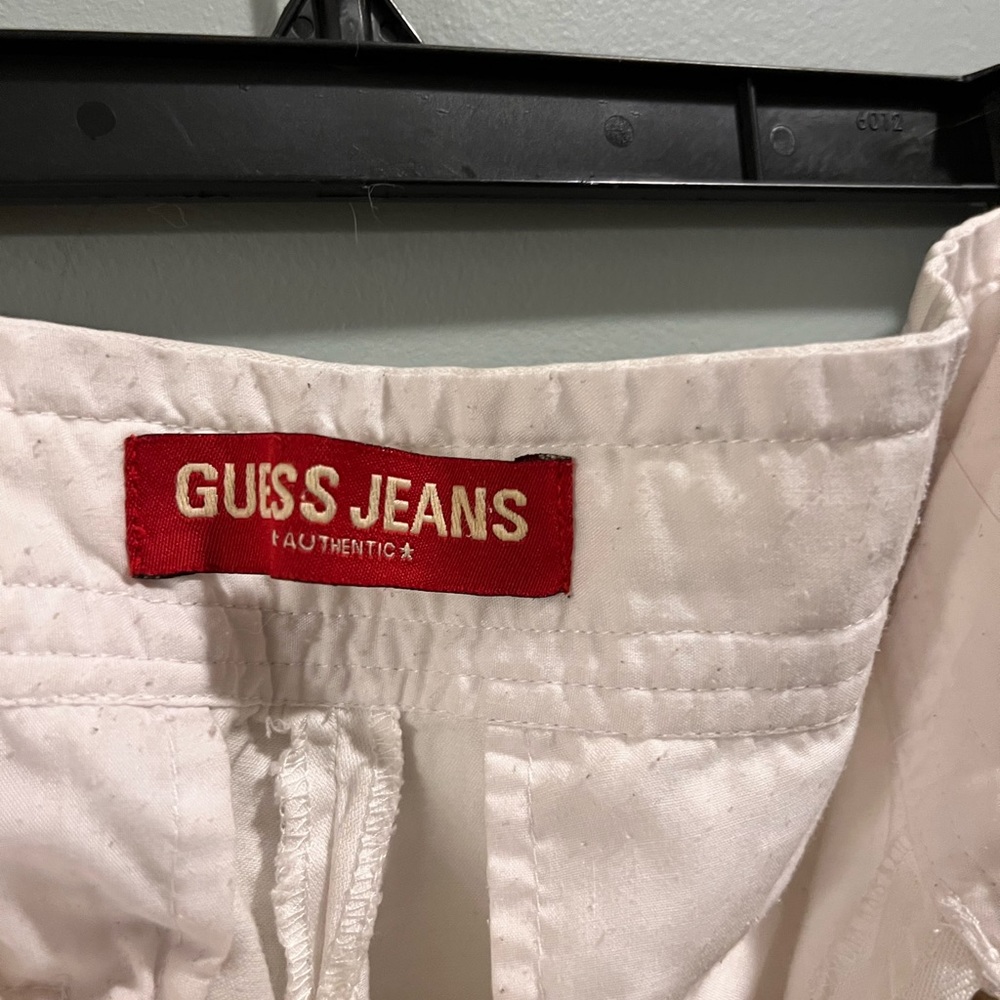 Men’s guess white shorts